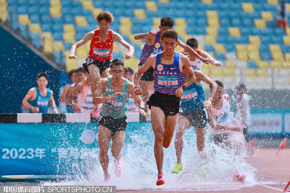 军的比赛中 军的比赛中
